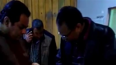 إحباط محاولة تهريب كمية من مخدر الآيس بمطار القاهرة (صور)