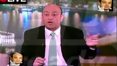 بالفيديو.. عمرو أديب لوزير البيئة: «عايزين نشوفلك بقرة تظبطلك المناخ»