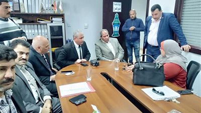 محافظ القليوبية يشكل لجنة لمتابعة 60 طن سمك صيني باق على صلاحيته 3 أيام