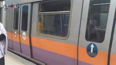 بالفيديو.. إعادة تشغيل حركة المترو بعد إبطال مفعول قنبلة بمحطة «شبرا الخيمة»