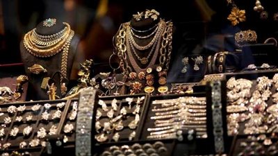 استقرار أسعار الذهب عالميا ومحليا