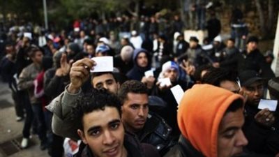 4.9 % انخفاضا في أعداد المهاجرين للخارج خلال 2012