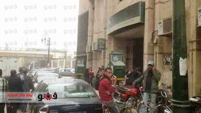 موظفو البريد بأسيوط يطالبون محلب بتطبيق الحد الأدنى للأجور عليهم