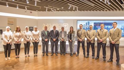 الأهلي المصري يفتتح ثالث فروع الخدمة الإلكترونية Electronic service branch