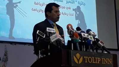 وزير الرياضة: «مبخافش من السوشيال ميديا وانتهى زمن التمثيل المشرف»