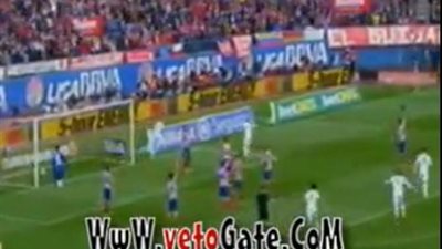 بالفيديو..«بنزيما» يتقدم بالهدف الأول للريـال في أتلتيكو مدريد