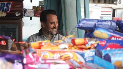 البطل المجهول في حادث محطة مصر.. وليد مُرضي يروي تفاصيل إنقاذ 5 ضحايا من الحرق«فيديو»