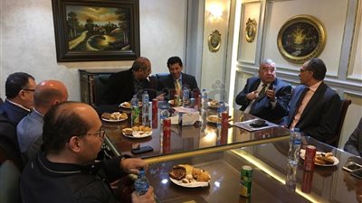 وزير الرياضة يجتمع بمجلس الأوليمبية لمناقشة استعدادات الاتحادات (صور)