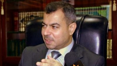 وزير التخطيط العراقي يصل إلى القاهرة