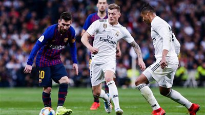 كلاسيكو كتالوني.. برشلونة يسحق ريـال مدريد «3- 0» ويتأهل لنهائي الكأس