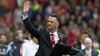 روني وفان بيرسي يقودان هجوم اليونايتد.. وليفربول يتسلح بـ