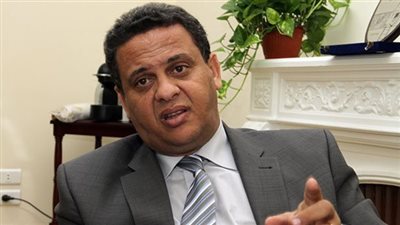 أحمد سعيد يغادر اجتماع مجلس الأهلي