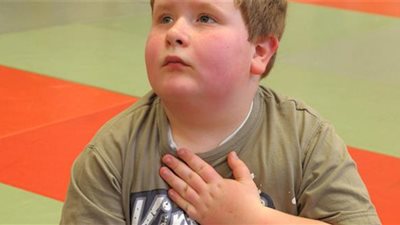 دراسة: أمراض القلب تظهر مبكرًا عند الأطفال البدناء