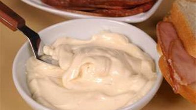 تعرفى على طريقة عمل «الثومية» من مطبخ الشيف «راشيل»