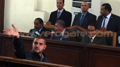 بالفيديو والصور.. السجن 5 سنوات لـ16 طالبا و3 سنوات لآخر في خلية «طلاب جامعة حلوان»