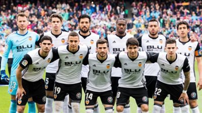 فالنسيا يهزم بيتيس ويواجه برشلونة في نهائي كأس ملك إسبانيا