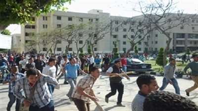 تأجيل محاكمة 12 طالبا إخوانيا بجامعة المنصورة للأربعاء