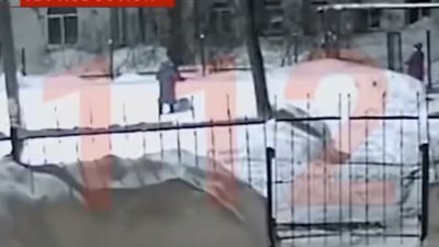 لقطات مروعة لشاب يعتدي على صديقته حتى الموت (فيديو)