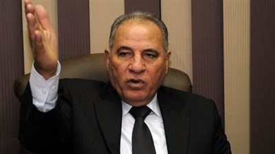 13 قاضيا يتقدمون ببلاغ إلى النائب العام ضد الزند