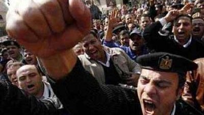 استهداف أمناء الشرطة «عرض مستمر».. استشهاد «أمين» ببني سويف برصاص مجهولين.. نجاة آخر من محاولة اغتيال بالصف.. وإطلاق نار على سيارة نجدة يسفر عن مقتل شرطي وإصابة 2 بالحوامدية