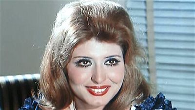 بالفيديو والصور.. 6 فنانات تزوجن في سن مبكرة