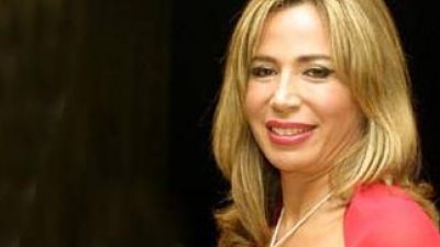 إيناس الدغيدي وإلهام شاهين تحضران لتصوير 