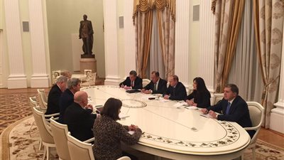 بالصور.. بوتين يبحث مع كيري الأزمة السورية والحرب ضد الإرهاب