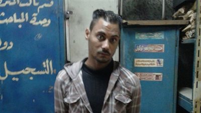 بالصور.. شرطة النقل تشن حملة لضبط الخارجين على القانون بمترو الأنفاق