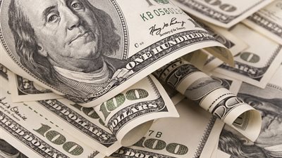 ارتفاع أسعار الدولار بالسوق السوداء