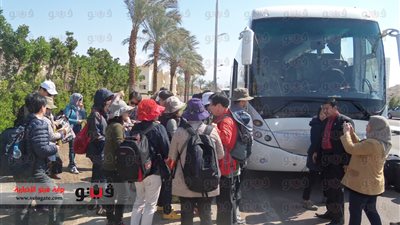 بالصور.. منفذ طابا يستقبل 513 سائحًا إسرائيليًا