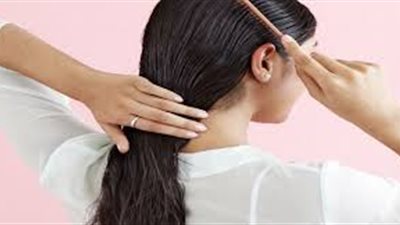 كريمات فرد الشعر «سم في فروة الرأس».. «الكولاجين والبروتين والبوتكس» تسبب السرطان.. «نخاع أنثى الجمل» وهم للنصب على السيدات ويسبب التهابا في فروة الرأس.. وتحذيرات من 