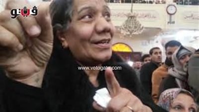 والدة شهيد محطة مصر مقاطعة الأنبا كيرلس: «إزاي أروح من غيره»