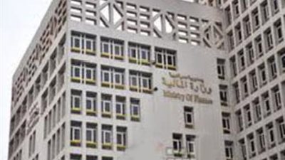 «التنظيم والإدارة» يحمل المالية مسئولية تأخر ضم «العاملين بالمكافأة الشاملة» بسوهاج