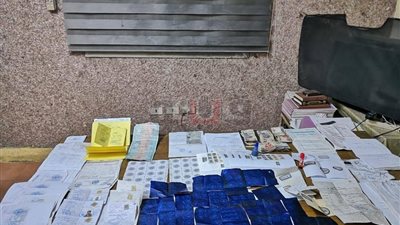 سقوط تشكيل عصابى لتزوير المحررات الرسمية في الجيزة (صور)