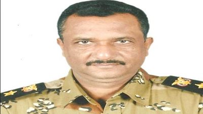 نجاة قائد اللواء الثاني بالجيش اليمني من محاولة اغتيال وإصابة مرافقين له