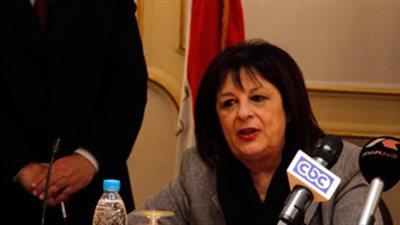 وزيرة البيئة: 12 جنيها شهريا رسوم جمع القمامة من شقق 