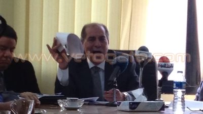 بالصور .. بلاغ ضد محافظة القاهرة بسبب عدم تجديد تراخيص الإعلانات على أراضيها