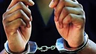 ضبط راكب يحاول تهريب أدوية الضعف الجنسي بالمطار