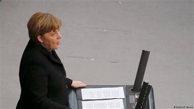 «ميركل»: جهود دبلوماسية لحل الصراع السوري دون «الأسد»