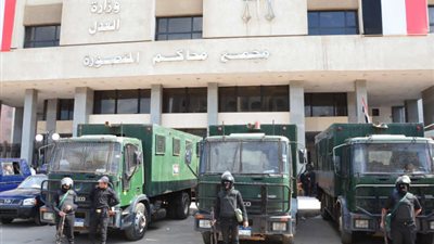 الجنايات تستأنف محاكمة 12 طالبا إخوانيا بجامعة المنصورة