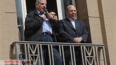 محلب لعمال غزل المحلة: لا مكان للرشوة والفساد