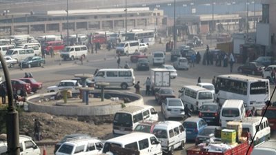 أعمال التطوير بميدان «المؤسسة» تؤدي إلى شلل مروري