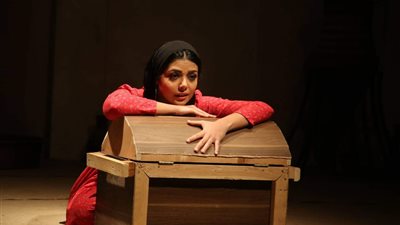 عرض «الطوق والأسورة» يفتتح «أيام الشارقة المسرحية»