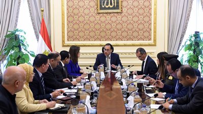 رئيس الوزراء يتابع استعدادات بدء تطبيق منظومة التأمين الصحى في بورسعيد