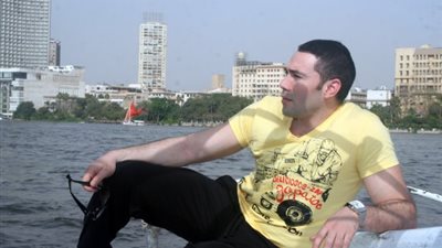 رامى وحيد ينتهى من 