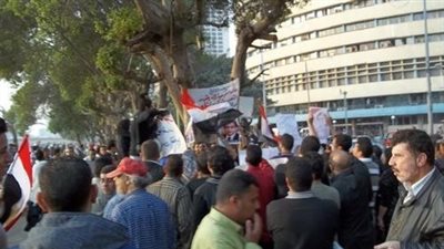 مظاهرة للعاملين بقناتى 