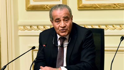 وزير التموين يُعلن سعر توريد إردب القمح العام الجاري