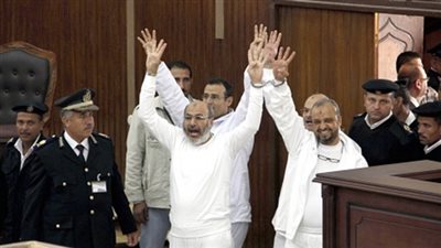 غدًا.. محاكمة بديع والبلتاجي وعودة في قضية قطع طريق قليوب