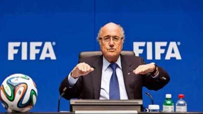 بوتين: «بلاتر» يستحق الحصول على جائزة نوبل