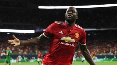 لوكاكو يضيف ثاني أهداف مانشستر يونايتد في باريس سان جيرمان